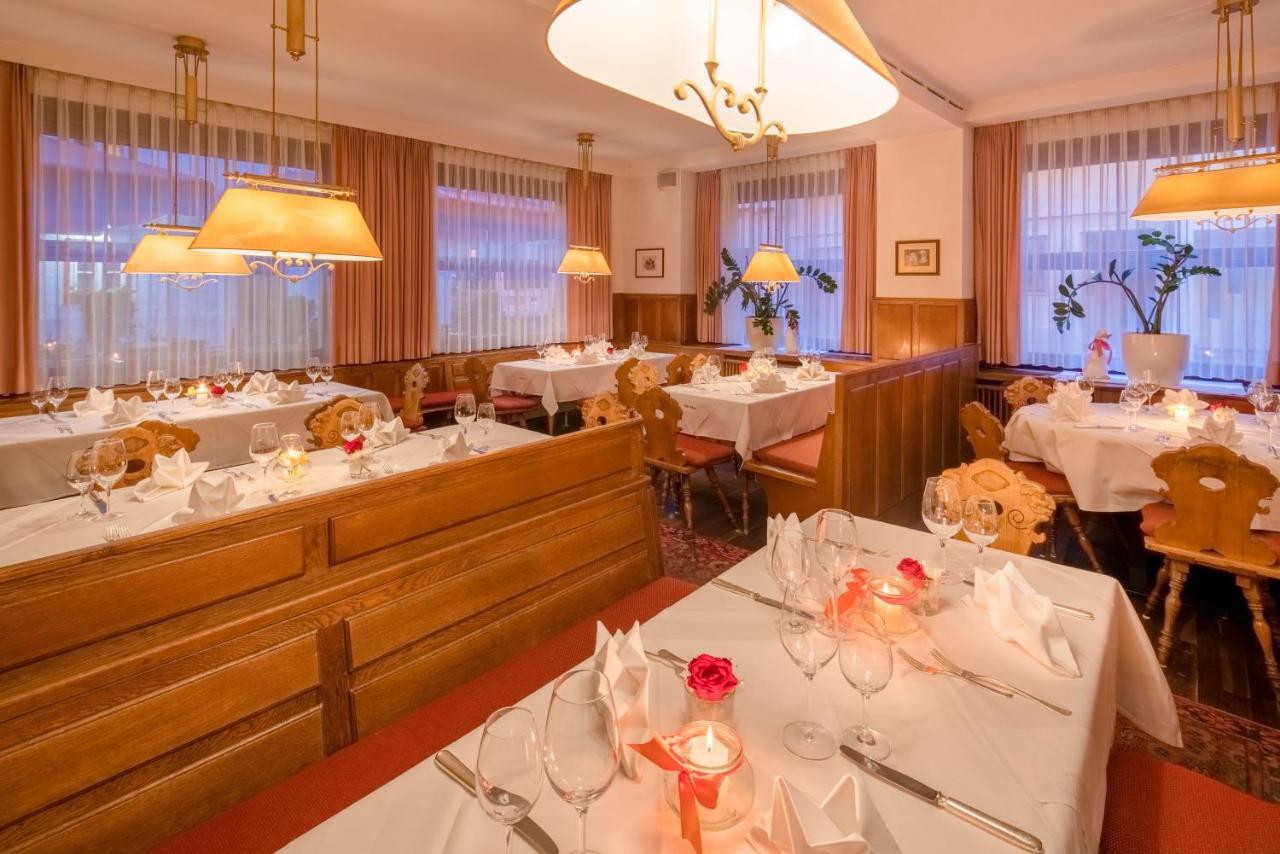Hotel-Restaurant Ochsen เบลาบอยเริน ภายนอก รูปภาพ