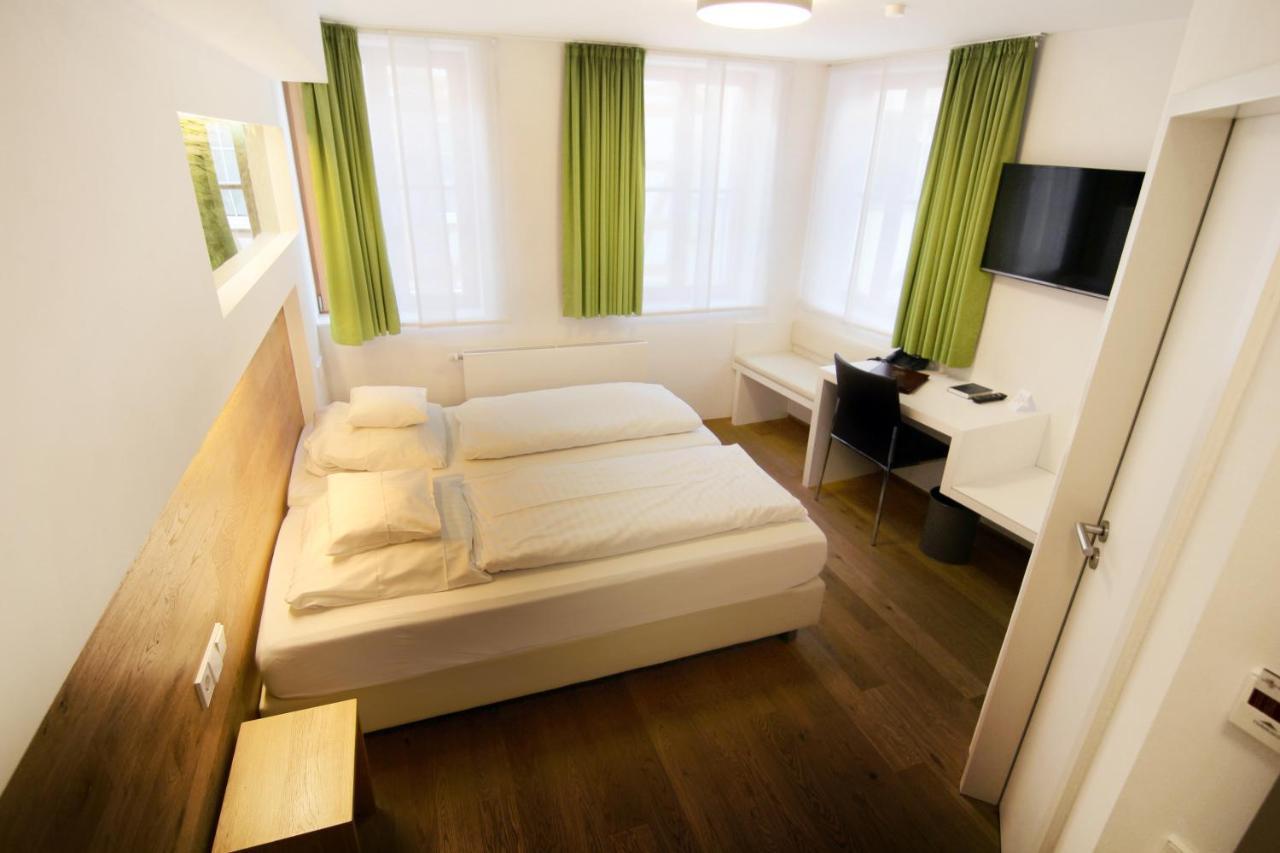 Hotel-Restaurant Ochsen เบลาบอยเริน ภายนอก รูปภาพ